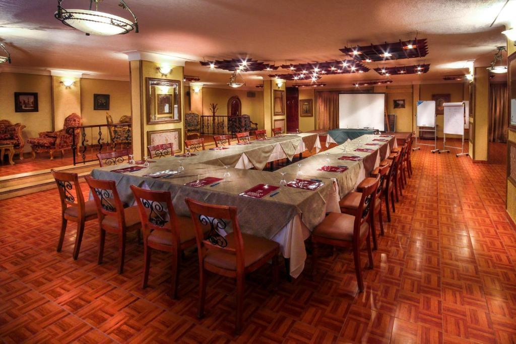 Adham Compound Hotel King Mariout Esterno foto